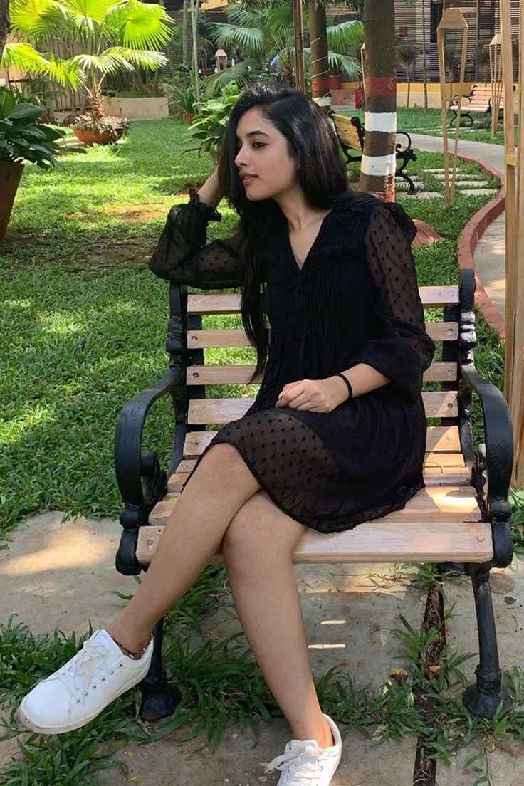 Priyanka Mohan Hot Photos 20 Sexy And Bold Pictures You Should Check