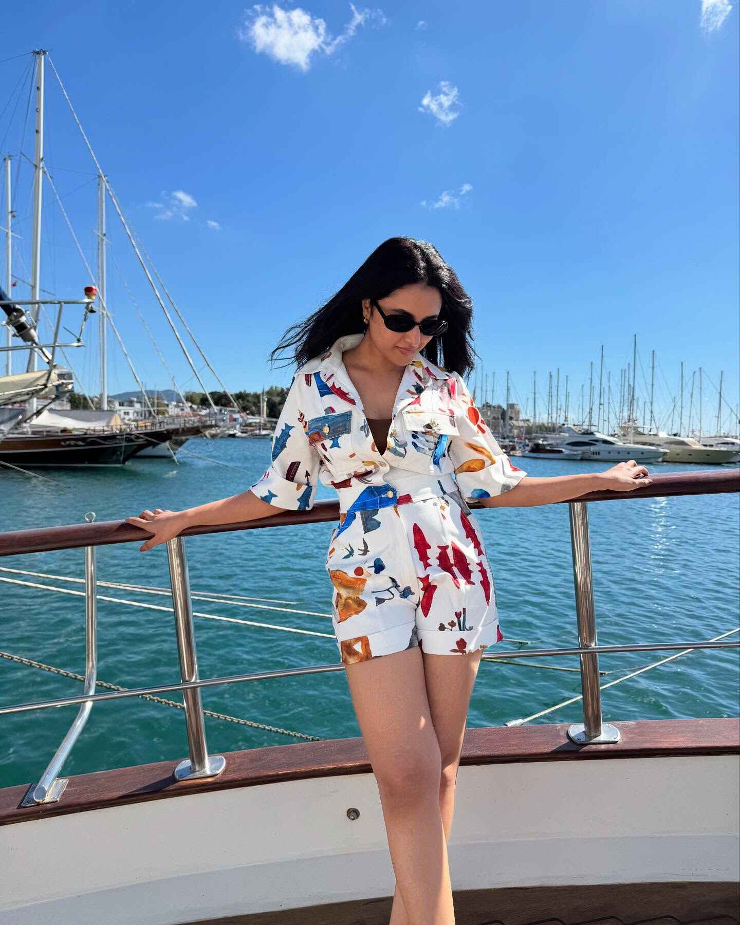 Priyanka Mohan Hot Photos 20 Sexy And Bold Pictures You Should Check