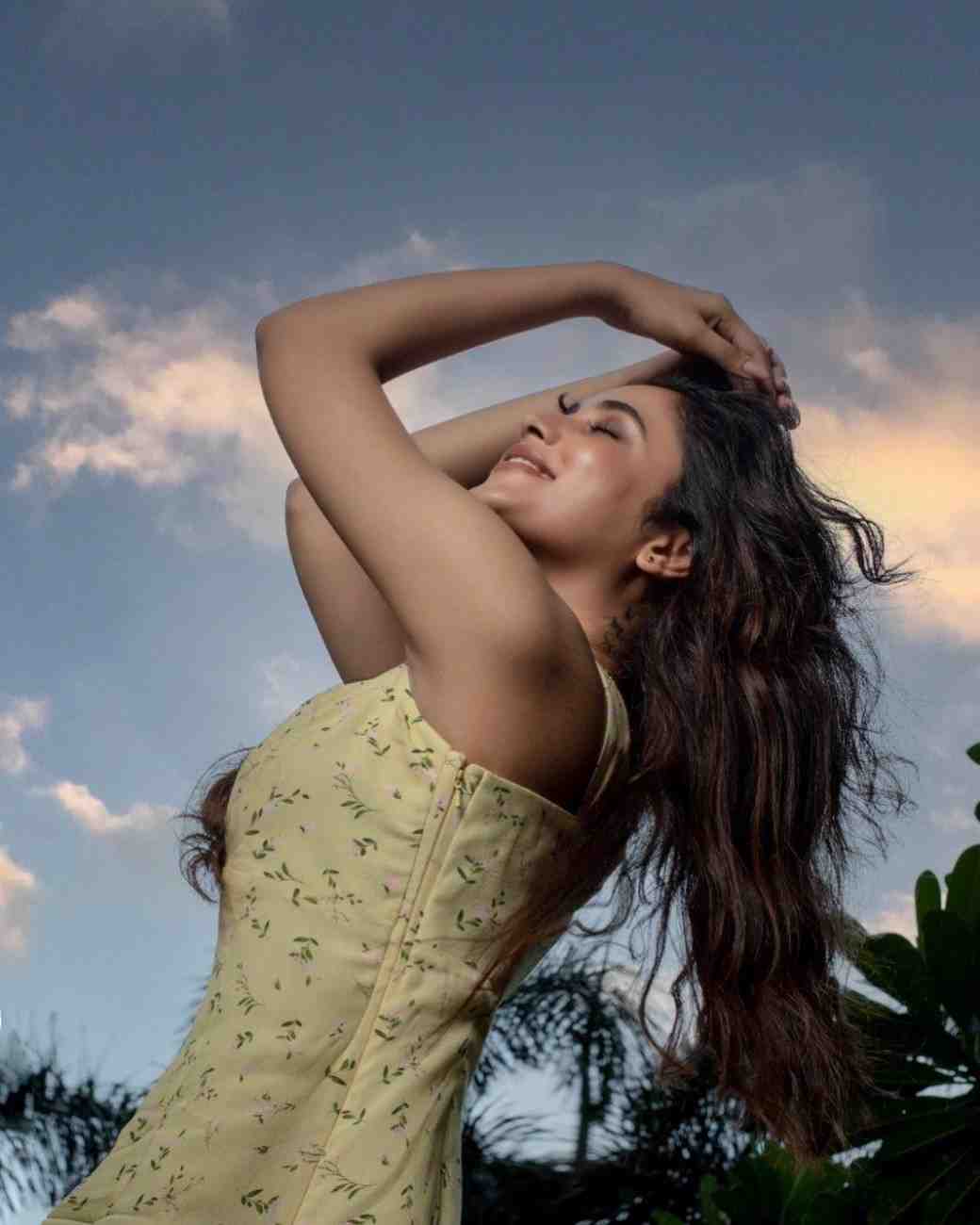 Priyanka Mohan Hot Photos 20 Sexy And Bold Pictures You Should Check