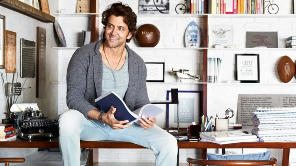 Hrithik Roshan Net Worth consists of a Luxurious Mansion