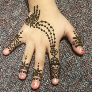 Back Hand Mehndi Design for Kids