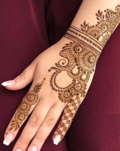 trending back hand mehndi design