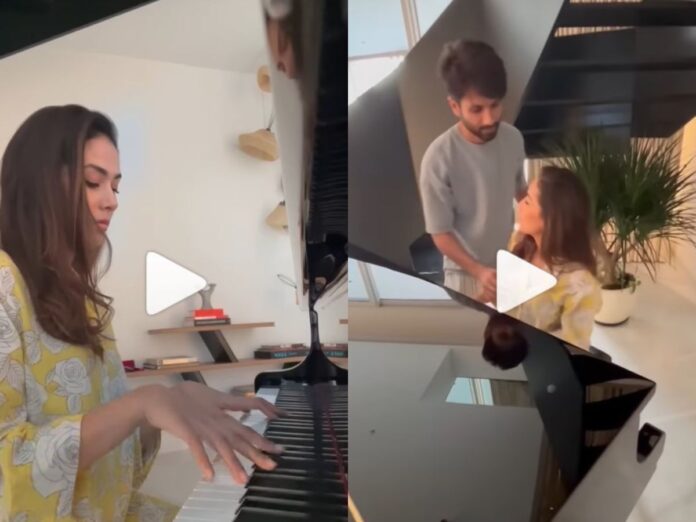 'Tujhe Kitna Chahne Lage Hum' Mira Rajput Plays this Beautiful Tune on Piano; Her Exceptional Skill is Mesmerising the People