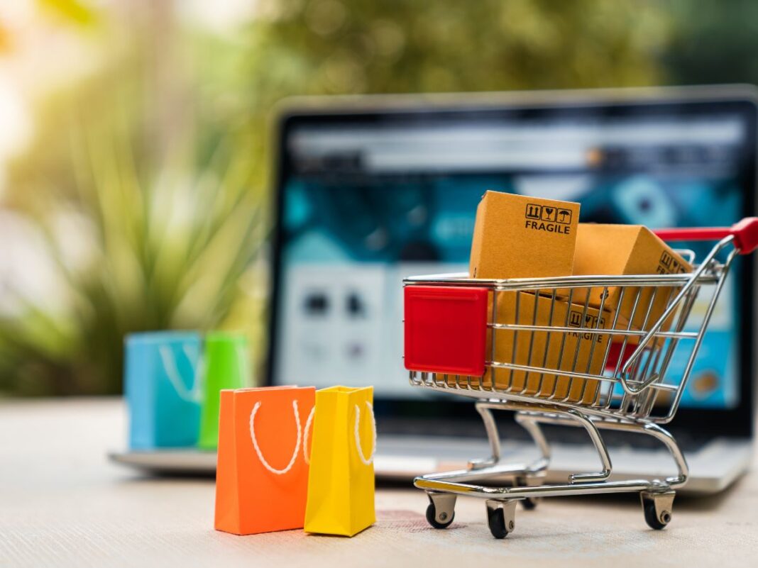 Online Vs Offline Shopping Which One Is Better Flickonclick