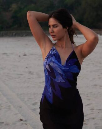Sonam Bajwa hot and bold beach photo