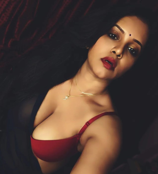 Priya Gamre hot and sexy