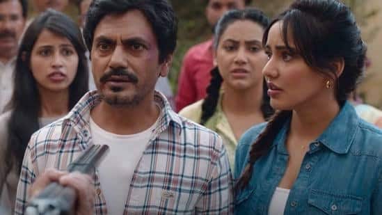 Jogira Sara Ra Ra Movie Review: Nawazuddin Siddiqui Fails to Save This Comedy