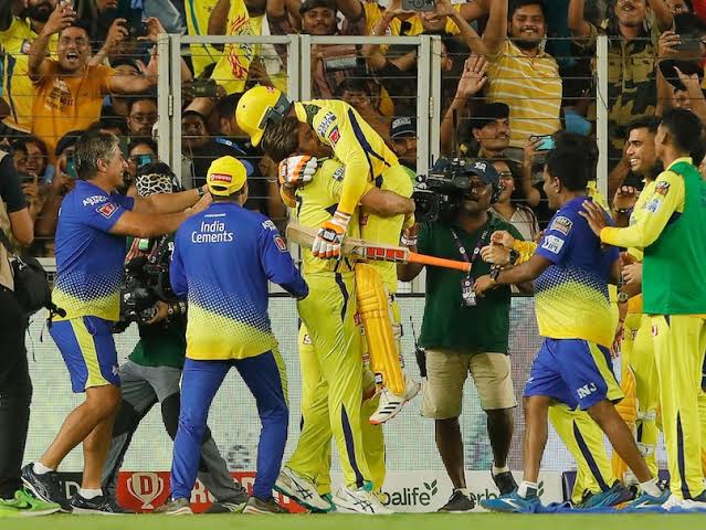 7 Times When MS Dhoni Proved He is a Legend