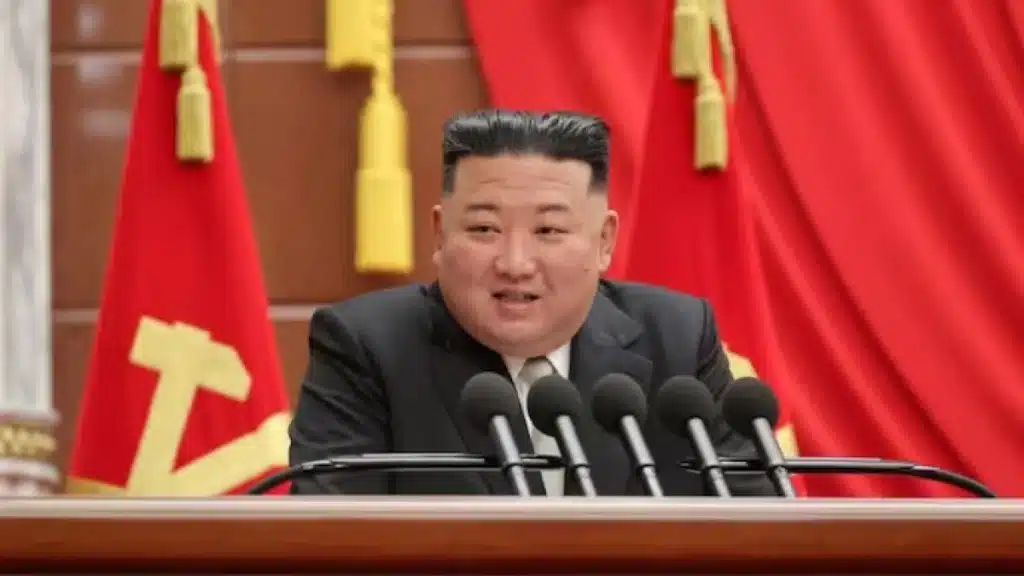 15 Shocking Rules You Have to Follow in North Korea