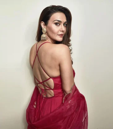 10 Hot and Sexy Photos of Preity Zinta That Will Bamboozle You!