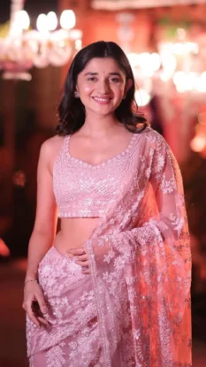 Hot and Sexy Photos of Kanika Mann That You Should Definitely Watch