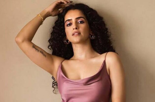 Top 10 Sanya Malhotra Hot and Sexy Photos