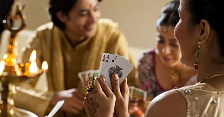 5 Easy & Interesting Card Games to Play on Diwali 2023