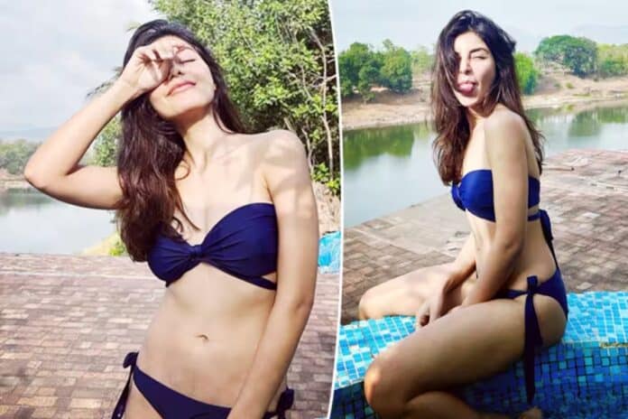 Top 10 Harshita Gaur Hot and Sexy Photos