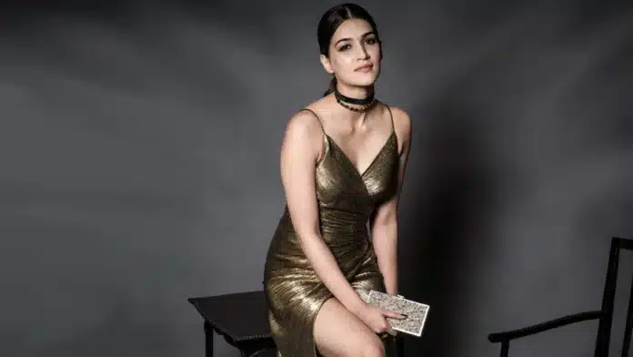 33 Hot and Sexy Photos of Kriti Sanon That Will Bamboozle You!