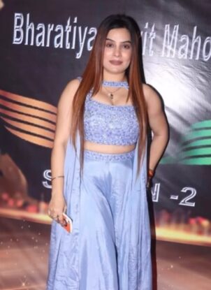 Rajni Mehta