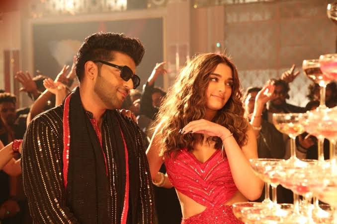 Kuch Khattaa Ho Jaay Movie Review: Guru Randhawa and Saiee Manjrekar Starrer is a Hilarious Rom-Com