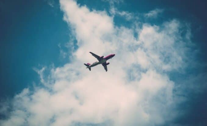 Only Rs 150 for Booking Flight Tickets! Check the Cheapest 22 Air Travel Routes in India