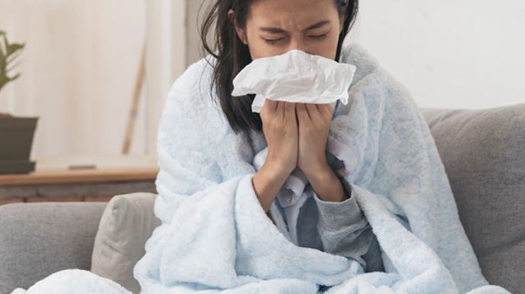 You can fall ill after getting wet in the rain, know what to do and what not?