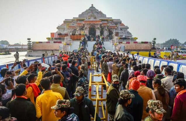 Religious Travel: Discover India's 5 Oldest Holy Cities