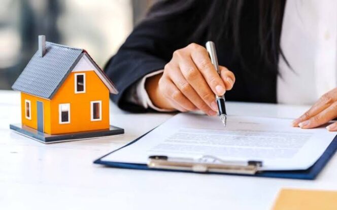 How to Save Money While Securing a Home Loan