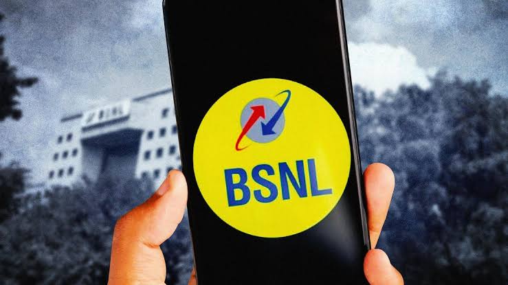 BSNL Boosts Speeds for Broadband Plans Under Rs 350, Challenges Jio and Airtel