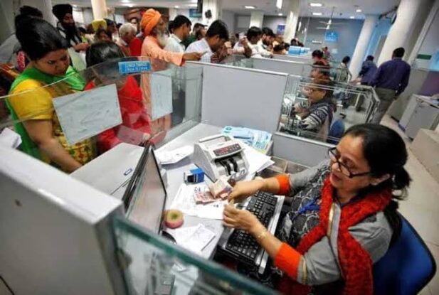 October 2024: Banks Closed for 15 Days! Check the Complete State-Wise Breakdown!
