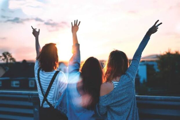 10 Budget-Friendly Destinations to Travel to With Your Friends