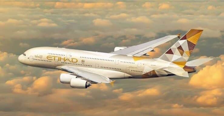 Etihad Marks 20 Years of Flying to India with Huge Discounts on Ticket Bookings