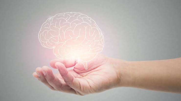 Left-handed Individuals are at a Higher Risk of Depression! Learn Why