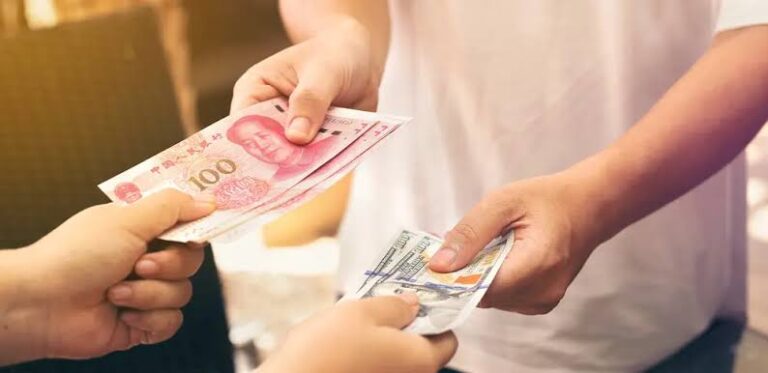 Which Country Has the Weakest Currency in the World? Here’s How Much ₹1000 Turns Into There