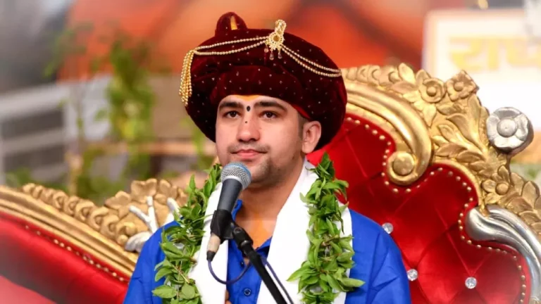 Baba Bageshwar Dham Net Worth