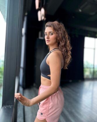 Hot and Bold Photos of Shakti Mohan That Will Leave You Mesmerized