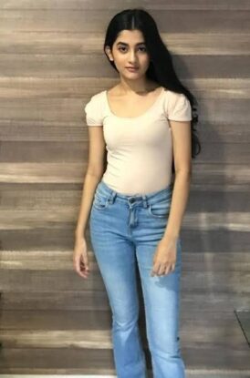 Hot and Sexy Photos of Ashlesha Thakur That Will Leave You Amazed