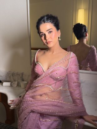 Hot and Sexy Photos of Anushka Kaushik That Will Leave You Awestruck