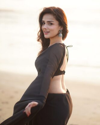 Top 10 Sexy & Stunning Nishi Saxena Photos From Red Carpets and Photoshoots