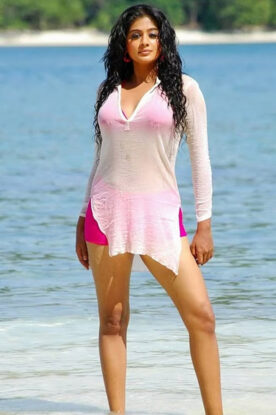 Hot and Bold Photos of Priyamani That Will Leave You Awestruck