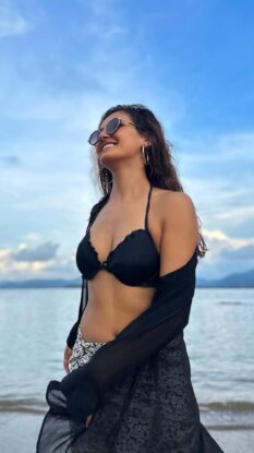 Hot and Bold Photos of Shakti Mohan That Will Leave You Mesmerized