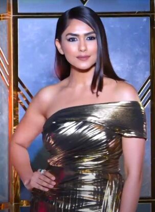 Mrunal Thakur Hot Photos: 14 Bold Pictures That Will Surprise You