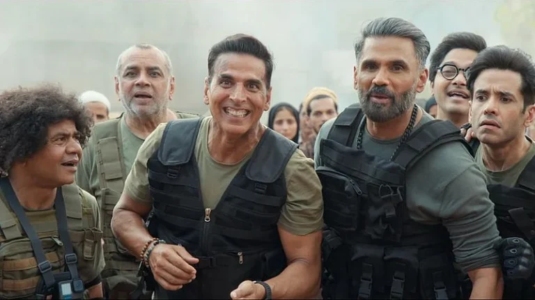Welcome to the Jungle Review: Akshay Kumar's Comedy is Loud, Messy, and Occasionally Very Funny