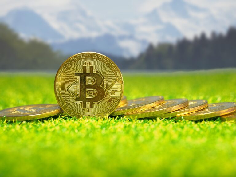 Crypto Options Are No Longer Just for Pros: How Retail Traders Are Using Calls, Puts, and Hedging Strategies crypto