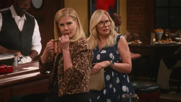 Leanne Season 2 Review: A Warm and Funny Story About Starting Over Leanne Season 2 Review - A Funny and Heartfelt Story About Starting Over