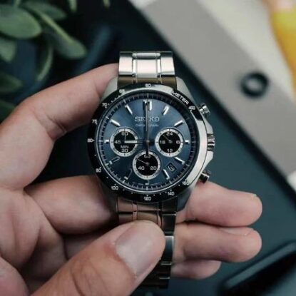 seiko mechanical watch